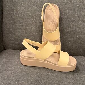 CROCS Light Yellow Platform Sandals